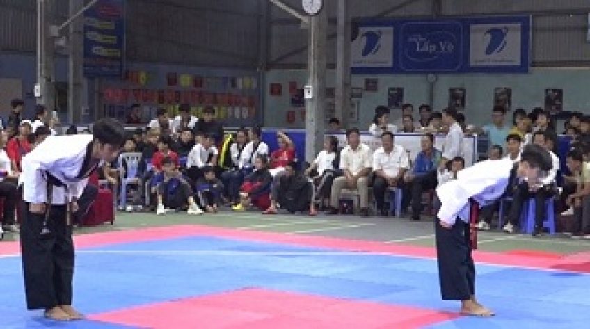 250 VĐV tranh tài Giải trẻ và vô địch Taekwondo Đồng Tháp 2019