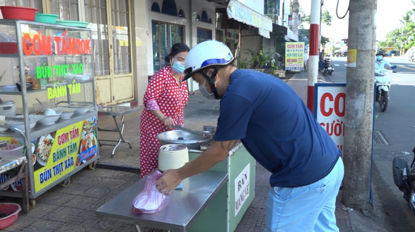 TP.Sa Đéc tạm dừng phục vụ ăn uống tại chỗ, hạn chế ra khỏi nhà sau 21 giờ