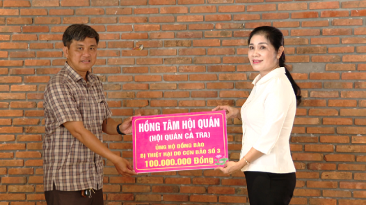 Hồng Tâm Hội quán hỗ trợ ngư dân Quảng Ninh sau bão số 3